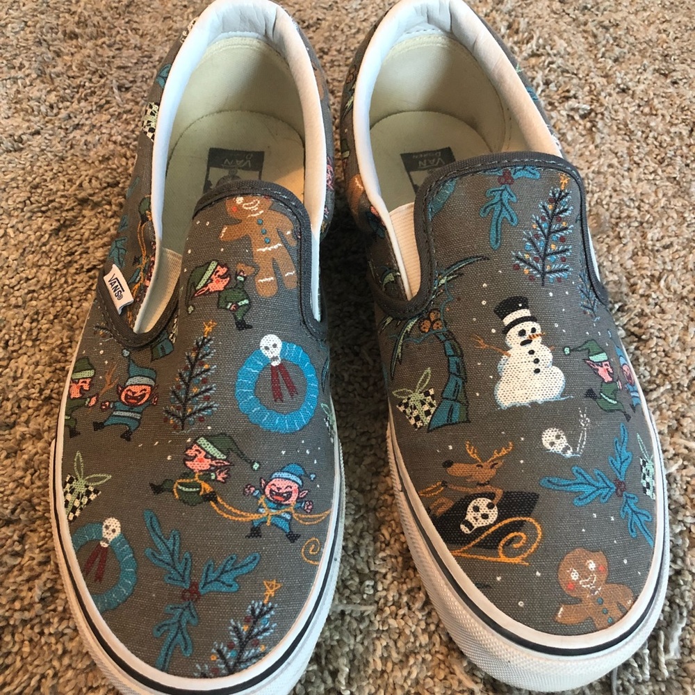 Christmas Van Doren Slip Ons RARE!